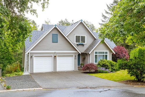 1927 Riverside Dr, Victoria, BC, V9B6H9 | Card Image