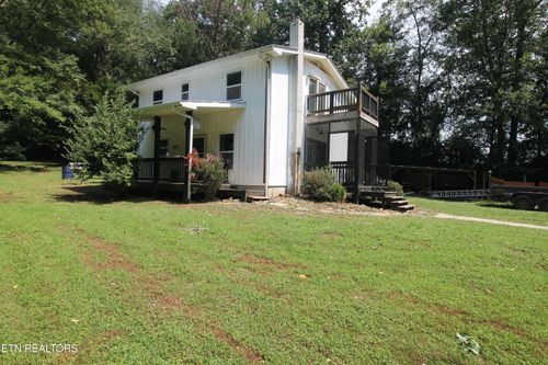145 Apple Tree Dr, Oliver Springs, TN, 37840-3203 | Card Image