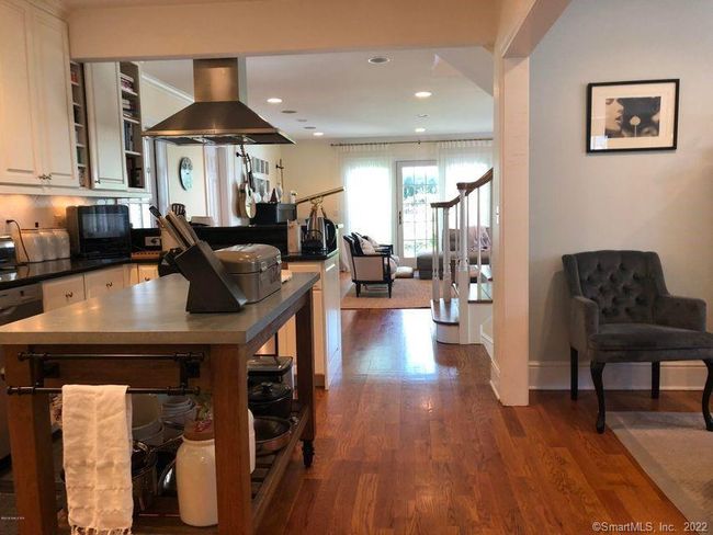 14 Kent Pl, House other with 4 bedrooms, 3 bathrooms and null parking in Cos Cob CT | Image 6
