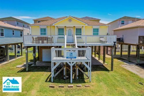 81 Santar Loop, Surfside Beach, TX, 77541-7956 | Card Image