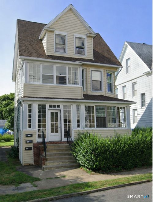 1stfl-183 Hawley Ave, Bridgeport, CT, 06606-5040 | Card Image