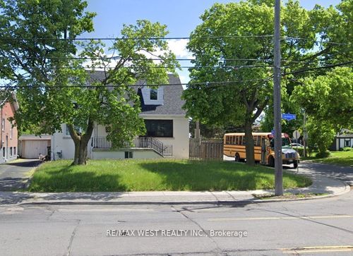 bsmt-999 Caledonia Rd, North York, ON, M6B3Y9 | Card Image