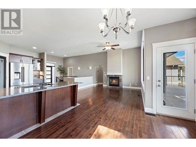 2039 Cornerstone Dr, House other with 4 bedrooms, 3 bathrooms and 2 parking in West Kelowna BC | Image 11
