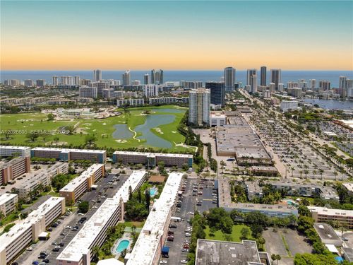 18c-180 Ne 12th Ave, Hallandale Beach, FL, 33009-4551 | Card Image