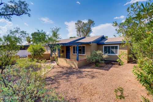 2633 E Manchester St, Tucson, AZ, 85716-5319 | Card Image