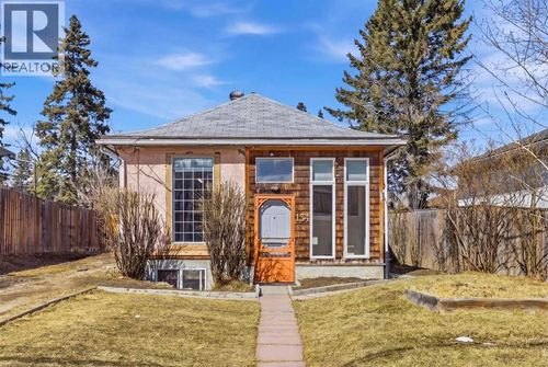 134 32 Ave Ne, Calgary, AB, T2E2G5 | Card Image