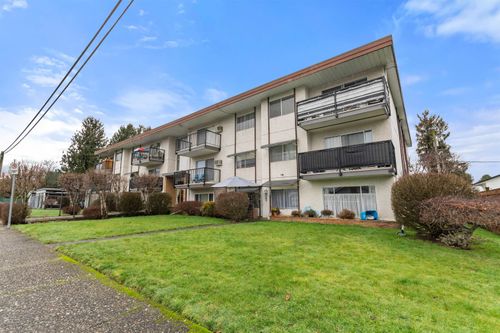 305-46165 Gore Ave, Chilliwack, BC, V2P1Z9 | Card Image