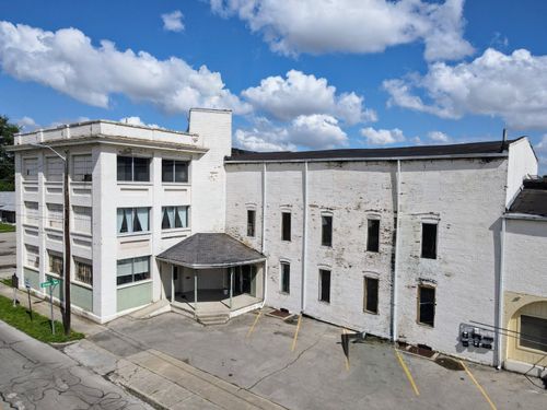 1720 17th St, Columbus, IN, 47201-5286 | Card Image