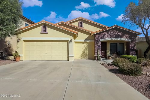 82 W Calle Tierra Sandia, Sahuarita, AZ, 85629-9033 | Card Image