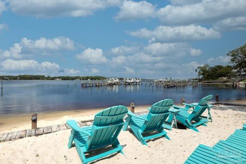 7258 Majestic Blvd, Navarre, FL, 32566-9029 | Card Image