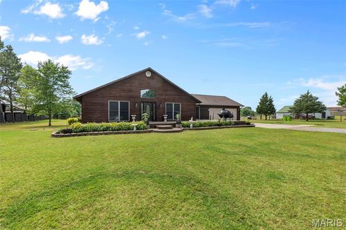 416 Dacus Dr, Sikeston, MO, 63801-9019 | Card Image