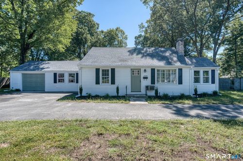 204 Hazard Ave, Enfield, CT, 06082-4525 | Card Image