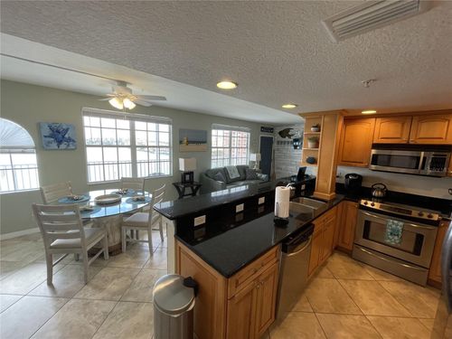 505-445 Hamden Dr, CLEARWATER BEACH, FL, 33767-2540 | Card Image