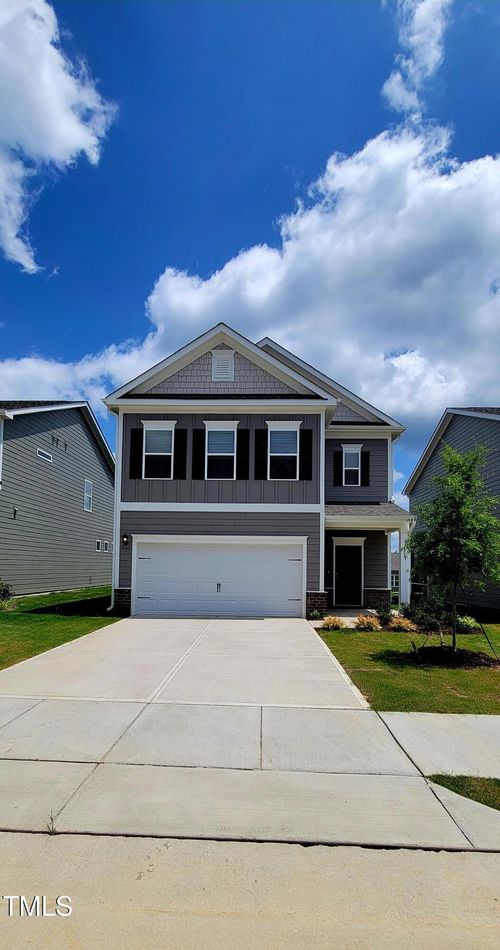 108 Commons Cir, Clayton, NC, 27520-5767 | Card Image