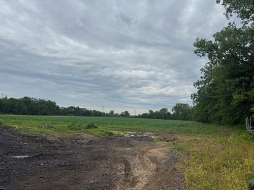 31890 Edison Rd, New Carlisle, IN, 46552-8447 | Card Image