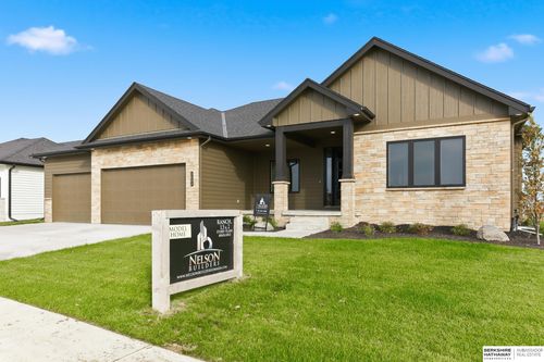 6502 S 214th Ave, Elkhorn, NE, 68022 | Card Image
