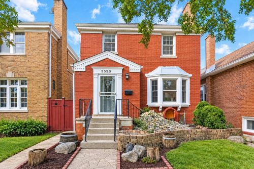 3520 Ridgeland Ave, Berwyn, IL, 60402-3847 | Card Image