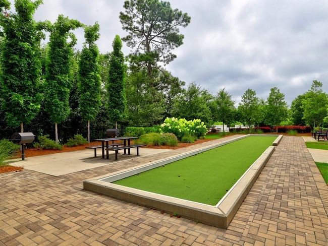 155 Devore Rd, Condo with 2 bedrooms, 1 bathrooms and 1 parking in Alpharetta GA | Image 43
