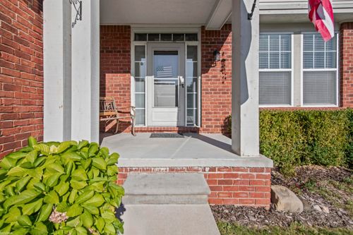 53561 Mary Ann Ln, New Baltimore, MI, 48047-6701 | Card Image