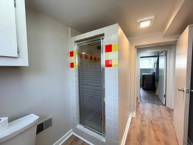 Bathroom 3.2 | Image 19