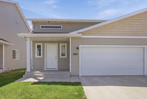 1322 Westport Beach Way, West Fargo, ND, 58078-8860 | Card Image