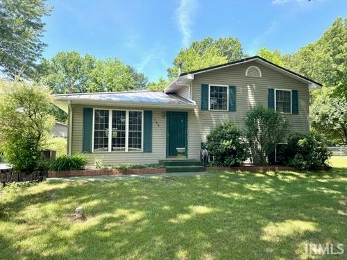 795 N State Road 23, Knox, IN, 46534-8879 | Card Image