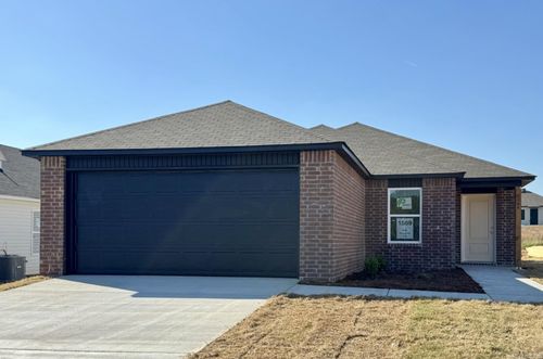 8064 Chesapeake Trl, Bauxite, AR, 72011-8604 | Card Image