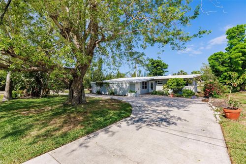 3129 Buttonwood Pl, Punta Gorda, FL, 33950-7098 | Card Image