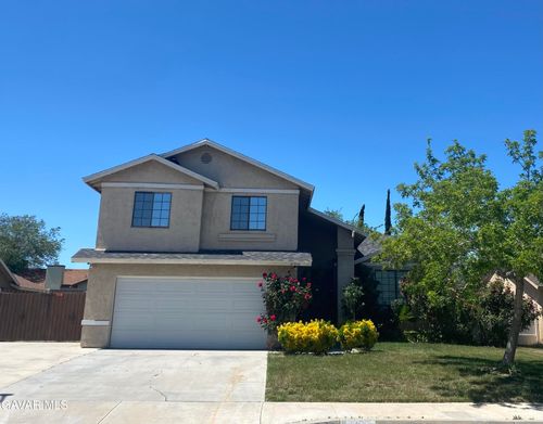 37933 Rosemarie St, Palmdale, CA, 93550-7054 | Card Image