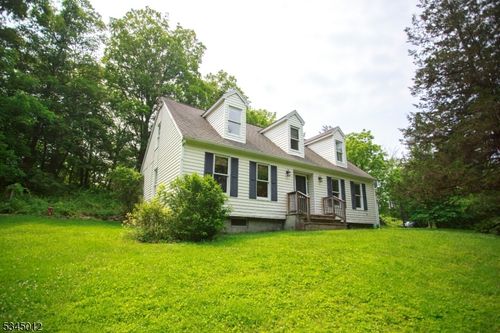 5 Old Orchard Rd, Hardwick, NJ, 07825-3310 | Card Image