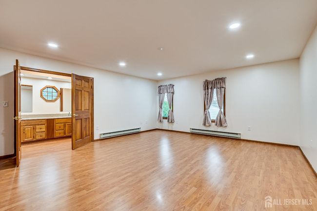 86 Bunker Hill Rd, House other with 3 bedrooms, 3 bathrooms and null parking in Lawrence NJ | Image 29
