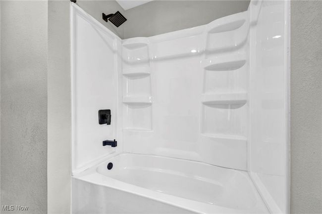 27540 Parkwood Dr, House other with 4 bedrooms, 3 bathrooms and null parking in Euclid OH | Image 45