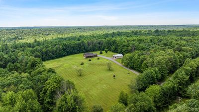 393 Cable Road, House other with 4 bedrooms, 2 bathrooms and null parking in Amboy NY | Image 3