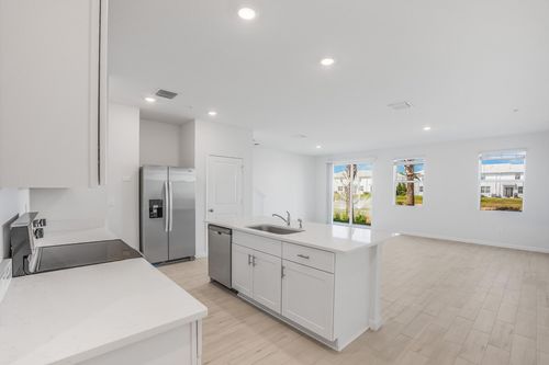 587 Salisbury Cir, Fort Pierce, FL, 34982-3970 | Card Image