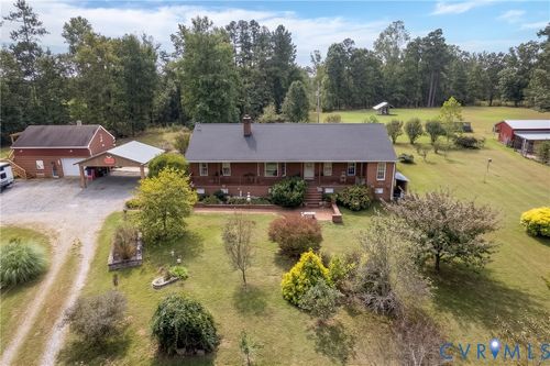 2411 Richmond Rd, AMELIA COURT HOUSE, VA, 23002-3109 | Card Image