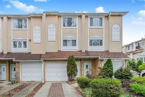 709 Correll Ave, Staten Island, NY, 10309-4256 | Card Image