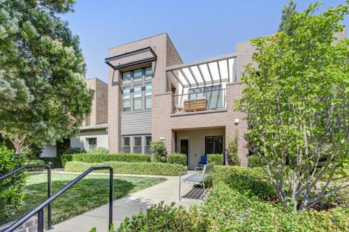 3333 Mckinley Village Way, Sacramento, CA, 95816 | Card Image