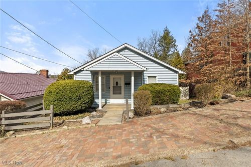 133 Harding Ave, Wheeling, WV, 26003-5487 | Card Image