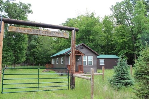 20796 E River Rd, Grantsburg, WI, 54840-7525 | Card Image