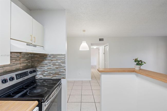 APT-106E - 9729 Hammocks Blvd, Condo with 2 bedrooms, 1 bathrooms and null parking in Miami FL | Image 20