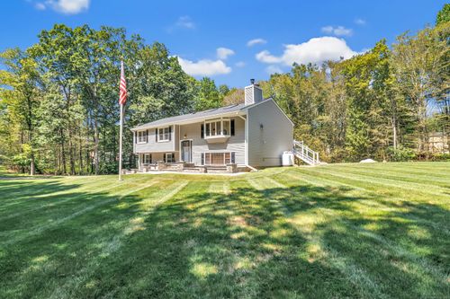 21 Greenbriar Rd, Oxford, CT, 06478-1135 | Card Image