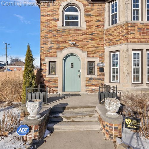 17505 Cherrylawn St, Detroit, MI, 48221-2507 | Card Image