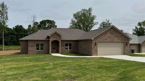 130 Petronia St, Hot Springs, AR, 71913-3015 | Card Image