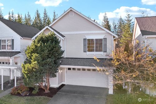 7027 Autumn Avenue Se, Snoqualmie, WA, 98065 | Card Image