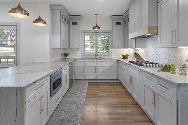 3899 Carlton Dr, House other with 4 bedrooms, 4 bathrooms and 2 parking in Chamblee GA | Image 22