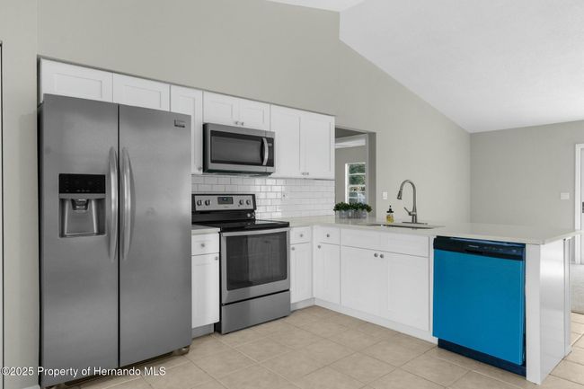 5948 Lyon Rd, House other with 3 bedrooms, 2 bathrooms and null parking in SPRING HILL FL | Image 33