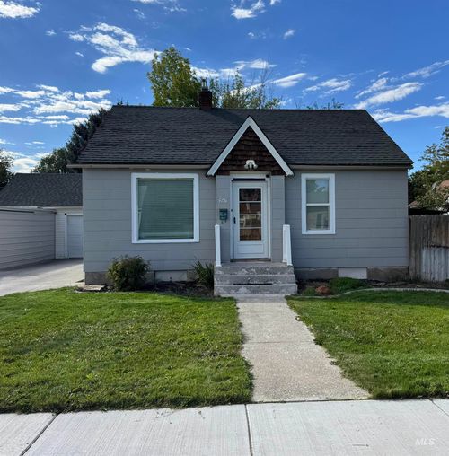 267 Taylor St, Twin Falls, ID, 83301-5221 | Card Image