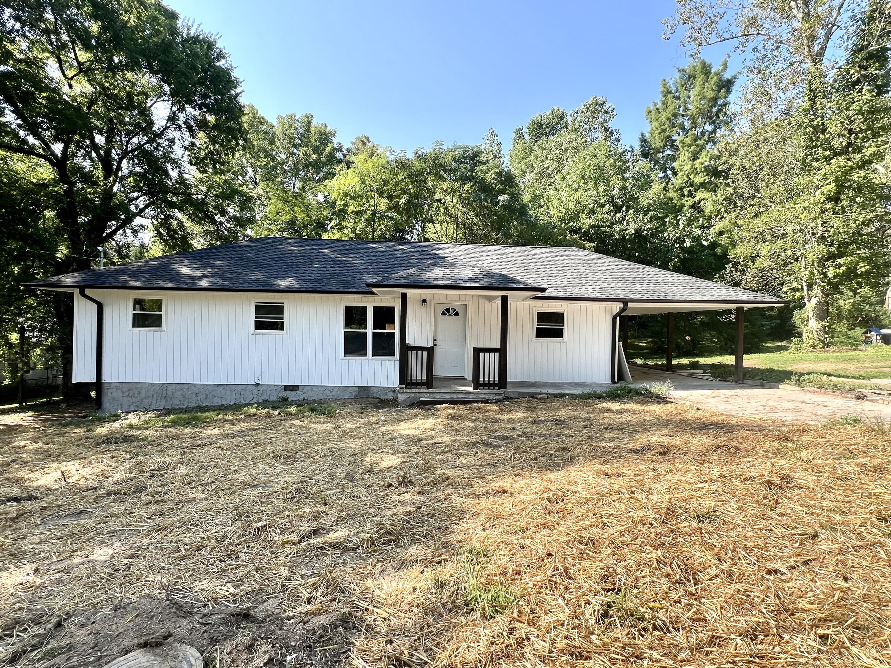Ellis Ln, Rossville, GA 30741