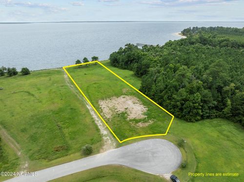 363 Wind Lake Rd S, Oriental, NC, 28571 | Card Image