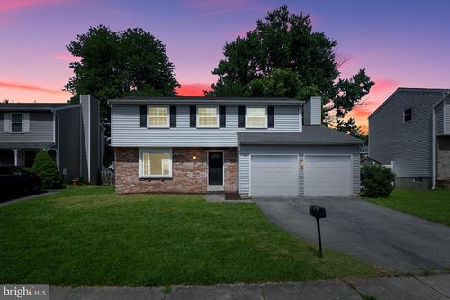1824 Lawnview Dr, FREDERICK, MD, 21702-3014 | Card Image